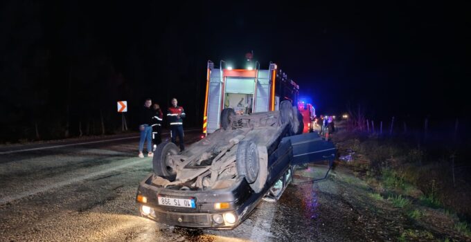 Çanakkale’de farları kapalı olan otomobile arkadan çarptı: 5 kişi yaralandı
