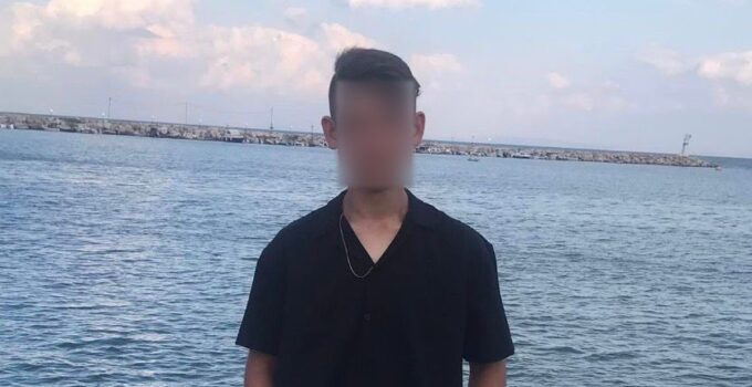 Biga’da üvey babasını öldüren çocuk tutuklandı
