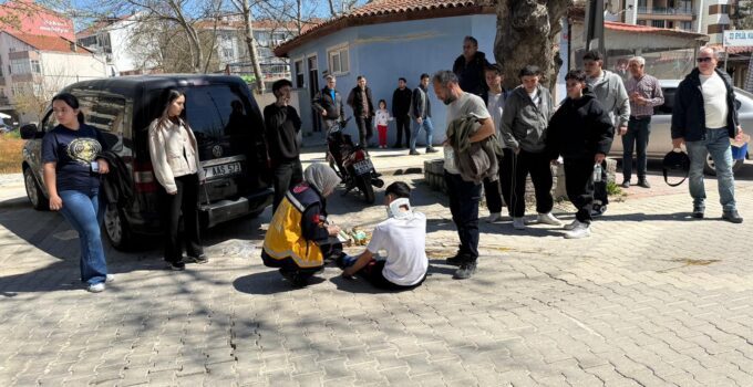 Çan’da motosiklet yayaya çarptı; 2 kişi yaralı