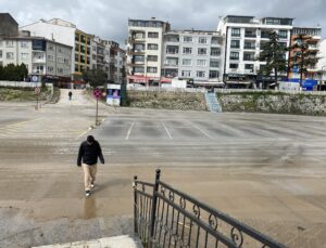 Yağmur nedeniyle taşan Kocabaş çayı normale döndü