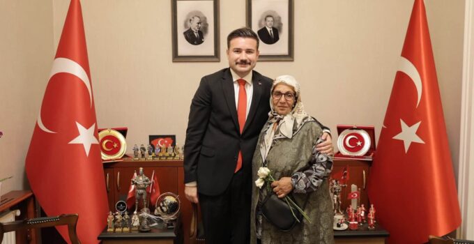 Kaymakam Osman Acar Halk Günü’nde vatandaşlarla buluştu